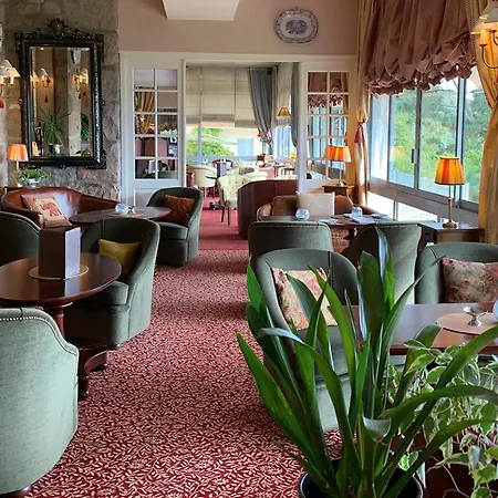 Ti Al Lannec - Restaurant & Hotell Trébeurden