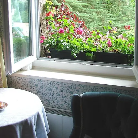 Ti Al Lannec - Restaurant & Hotell Trébeurden