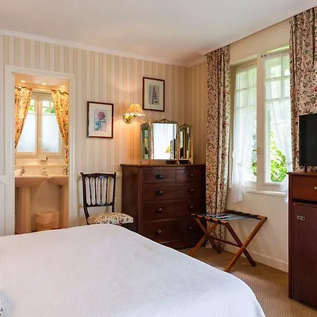 Ti Al Lannec - Restaurant & Hotell Trébeurden