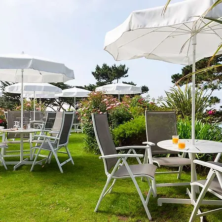 Ti Al Lannec - Restaurant & 4* Trébeurden